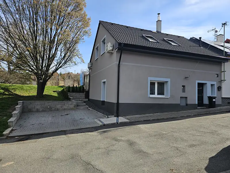 Prodej rodinného domu 120 m2, pozemek 100 m2